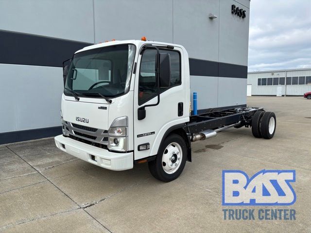 2025 ISUZU NPR HD in Elyria, OH
