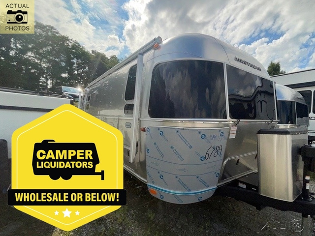 2025 Airstream Globetrotter 25FBT in south burlington VT