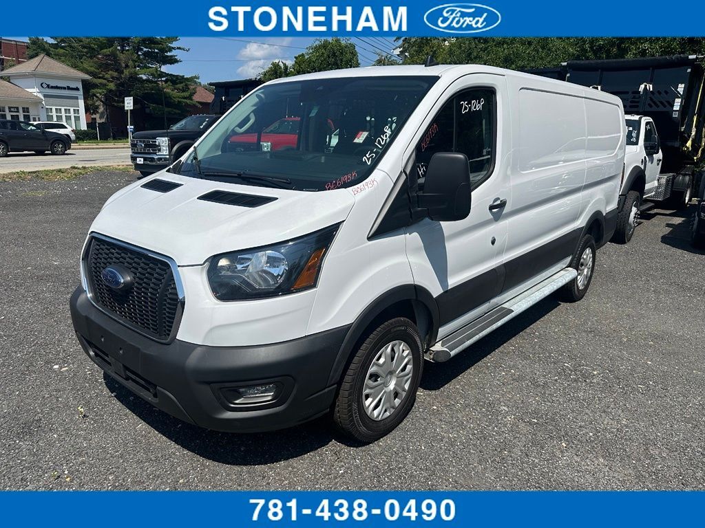 2025 FORD TRANSIT 250 in Stoneham, MP
