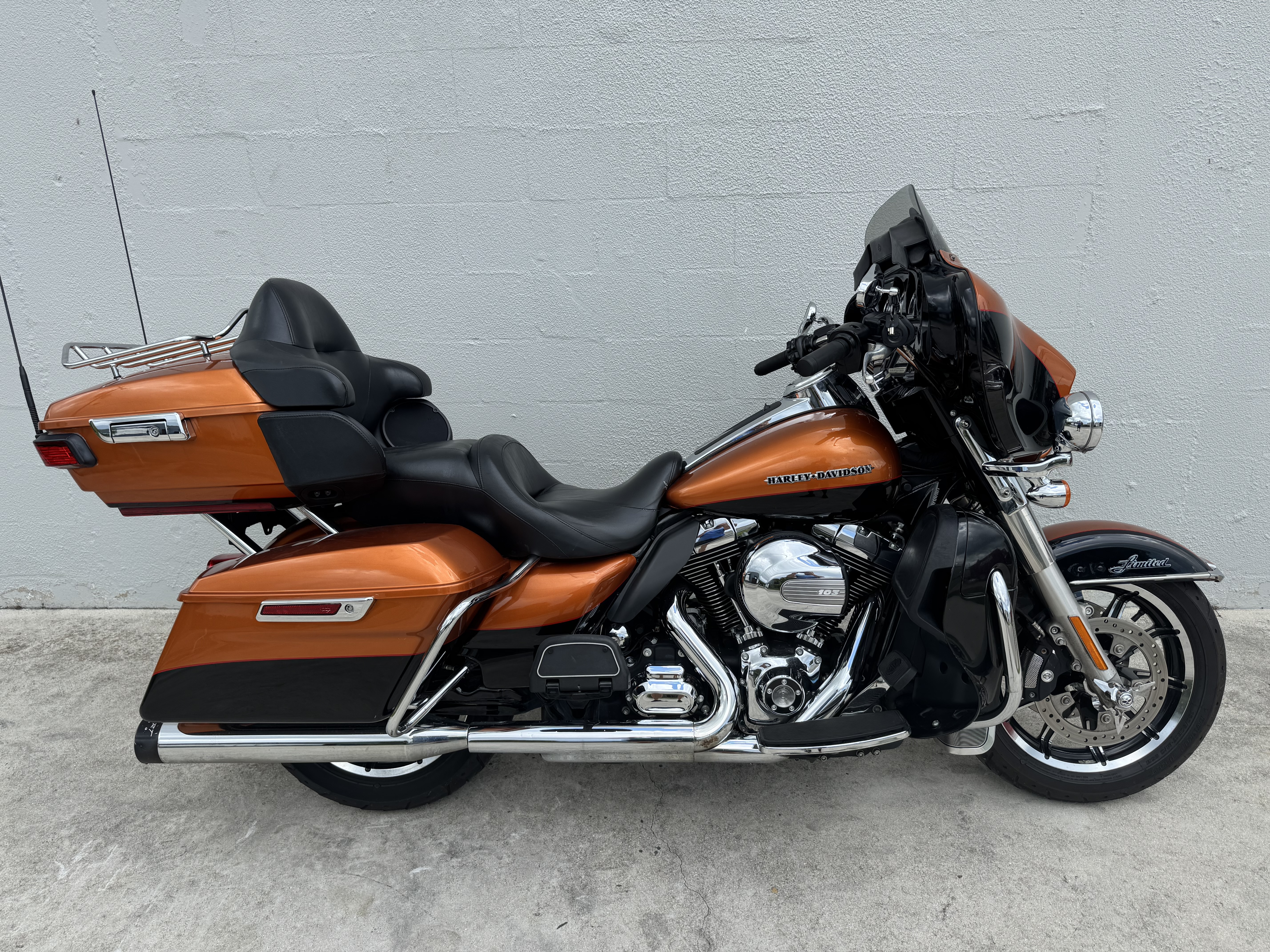 2014 Harley-Davidson ELECTRA GLIDE FLHTK BASE in Sarasota, FL