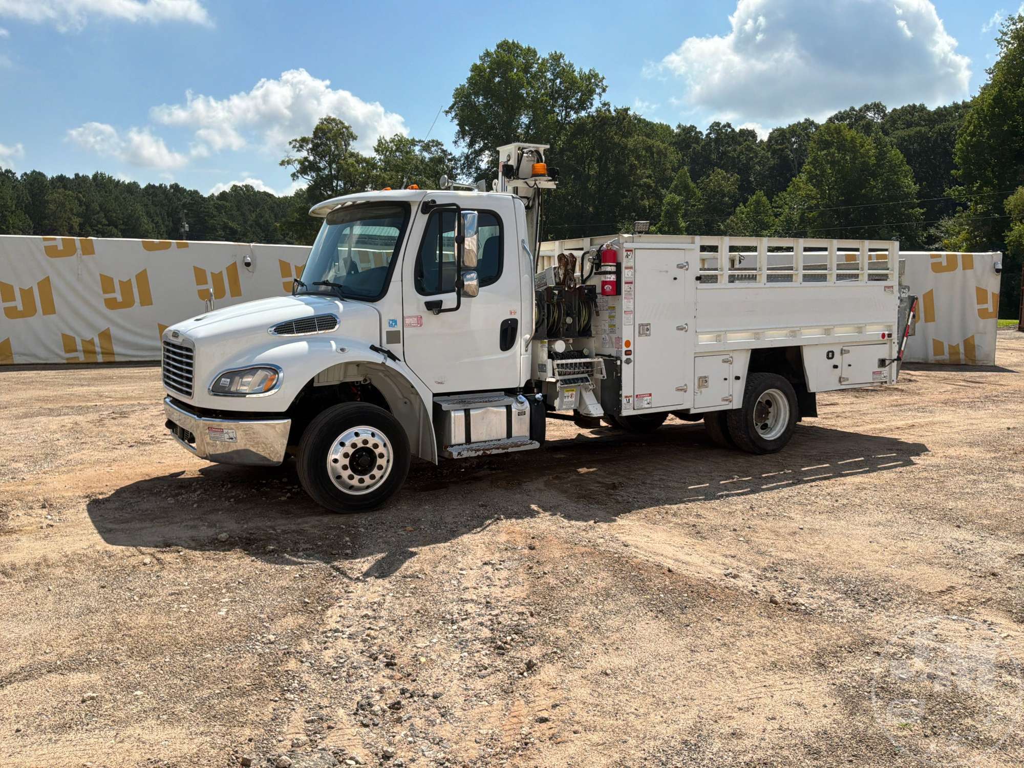 2020 FREIGHTLINER M2 in Pelzer, SC