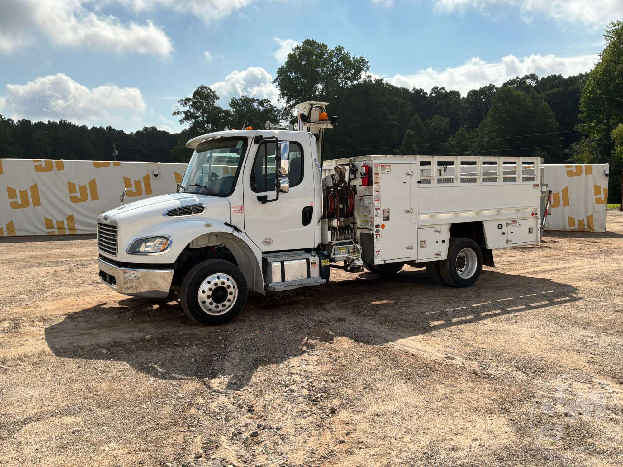 2020 FREIGHTLINER M2 in Pelzer, SC