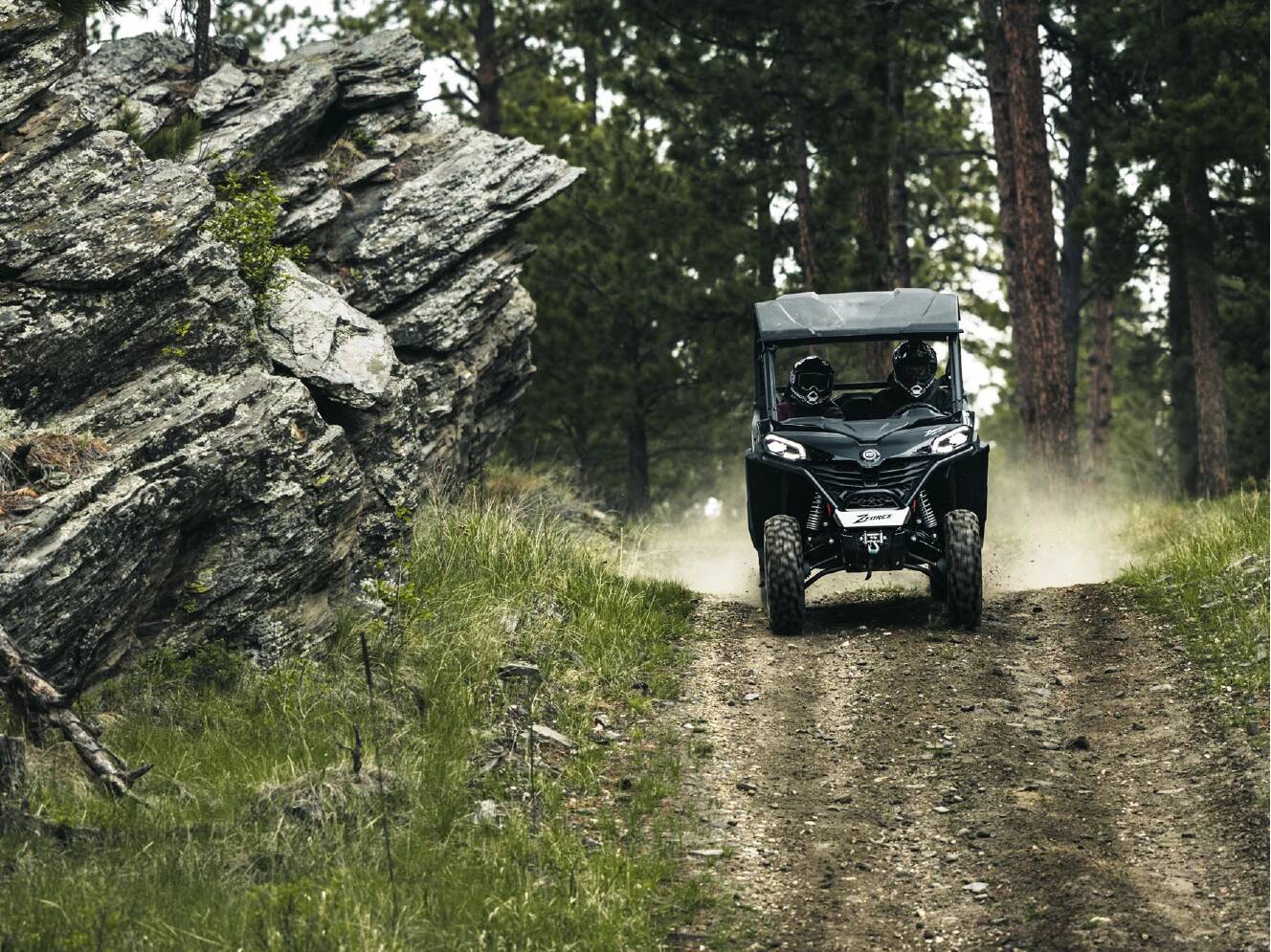 A photo of this 2026 CFMOTO ZForce 950 Trail