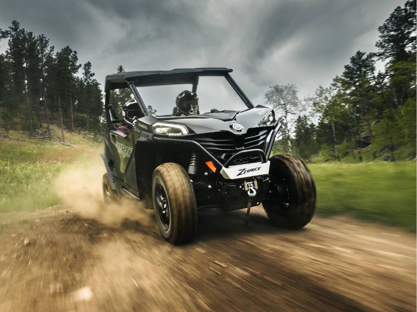 A photo of this 2026 CFMOTO ZForce 950 Trail