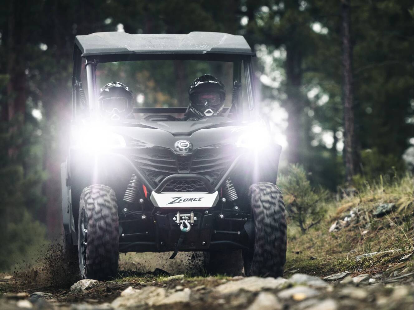 A photo of this 2026 CFMOTO ZForce 950 Trail