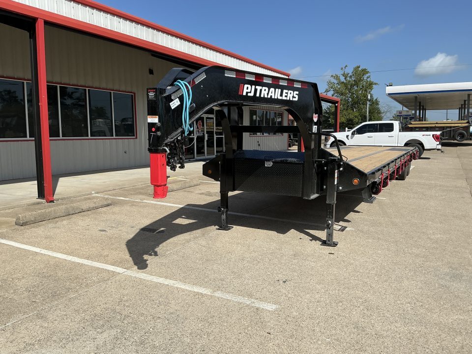 2027 PJ Trailers LD in Tyler, TX