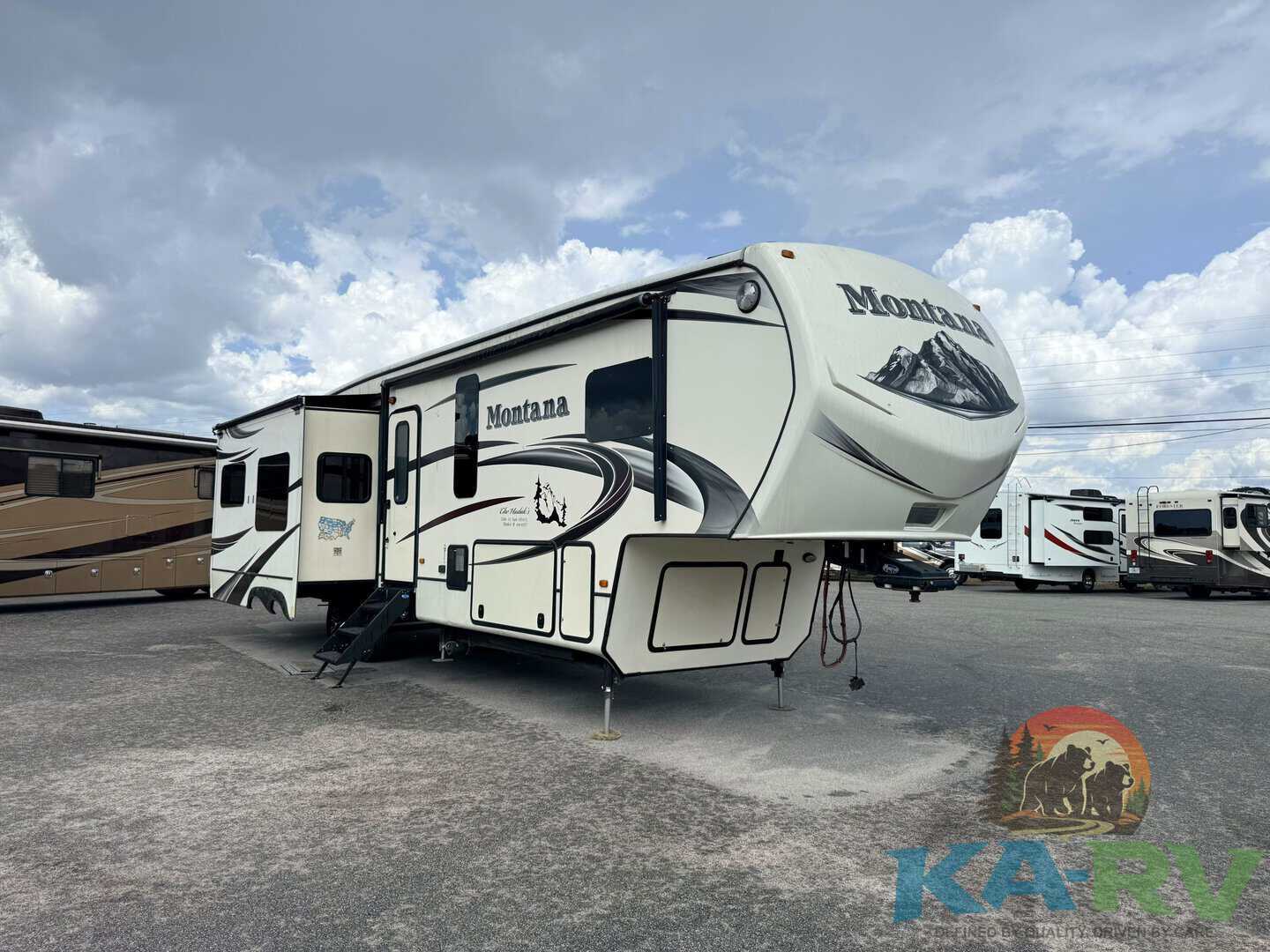 2014 Keystone MONTANA 3610RL in fruitland park FL