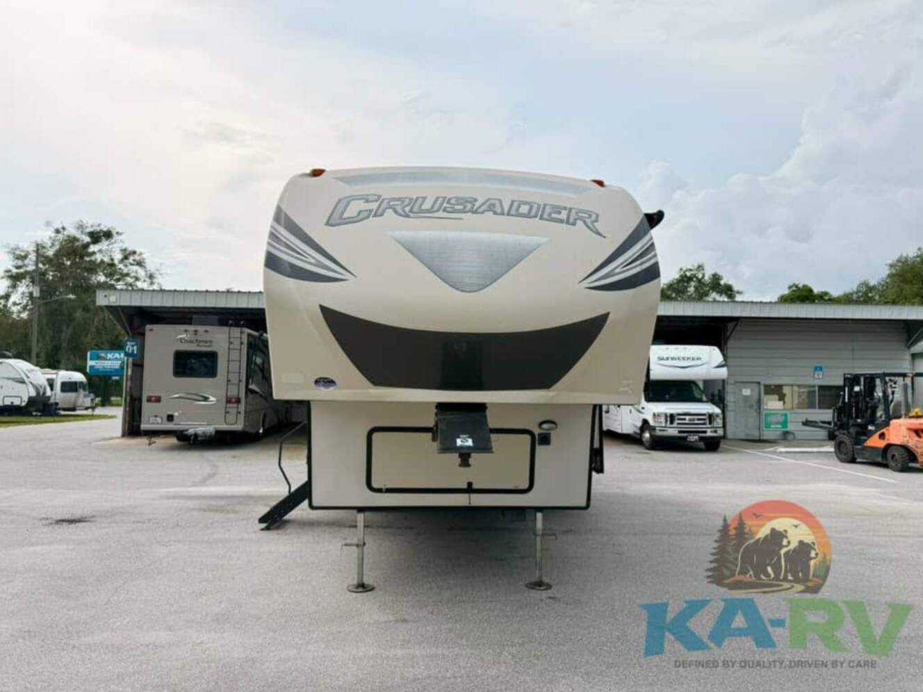 A photo of this 2016 Prime Time Crusader M 295 RST