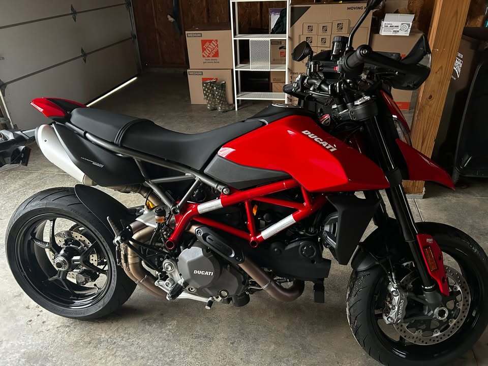 2023 Ducati HYPERMOTARD 950 950 in Williamsburg, OH