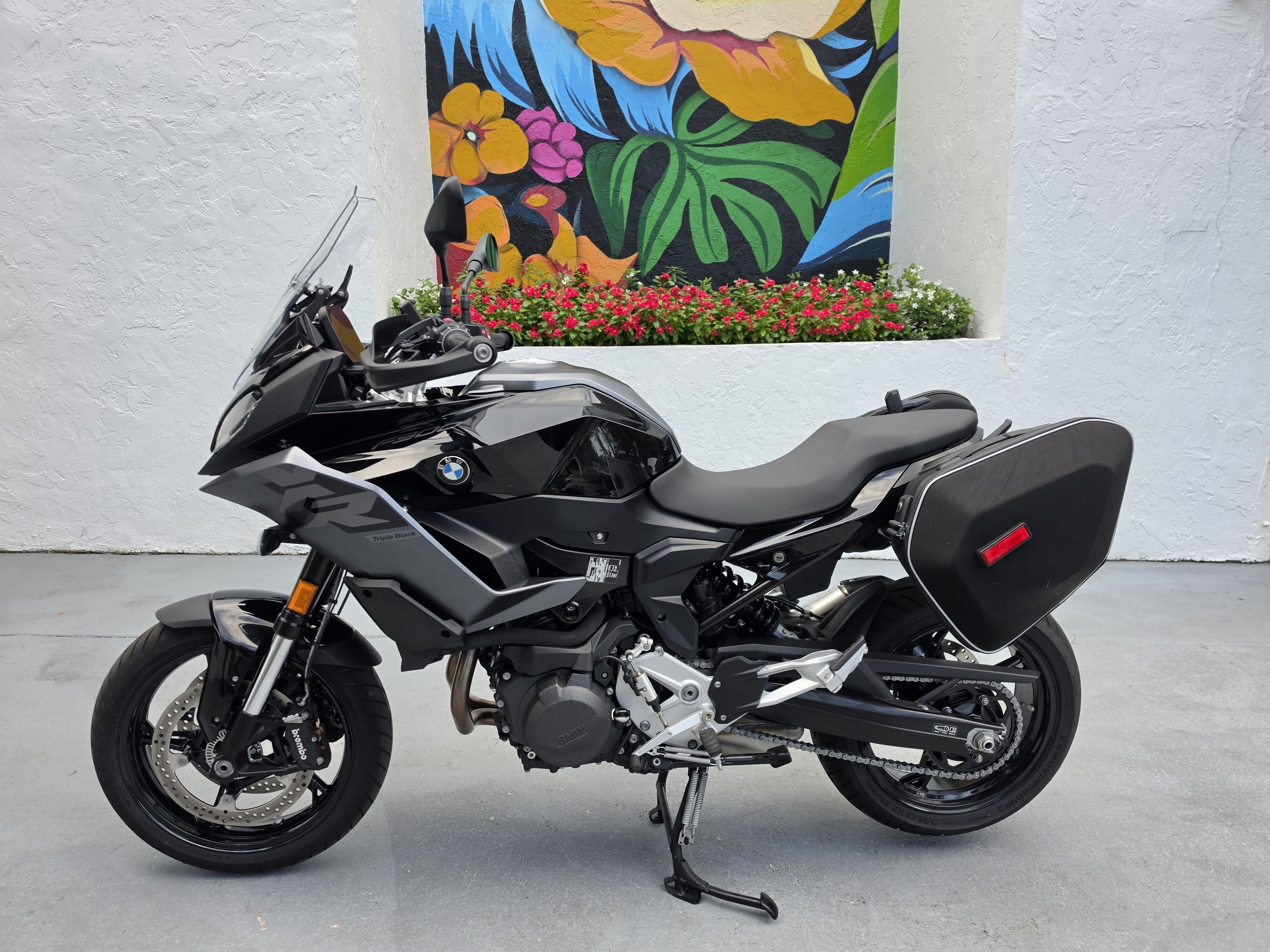 2025 BMW F 900 XR 900 XR in Plantation, FL