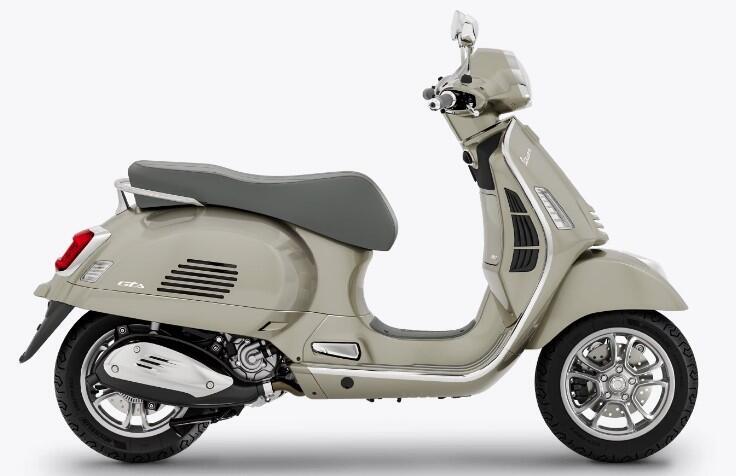 2027 Vespa GTS 310 310 in Chicago, IL