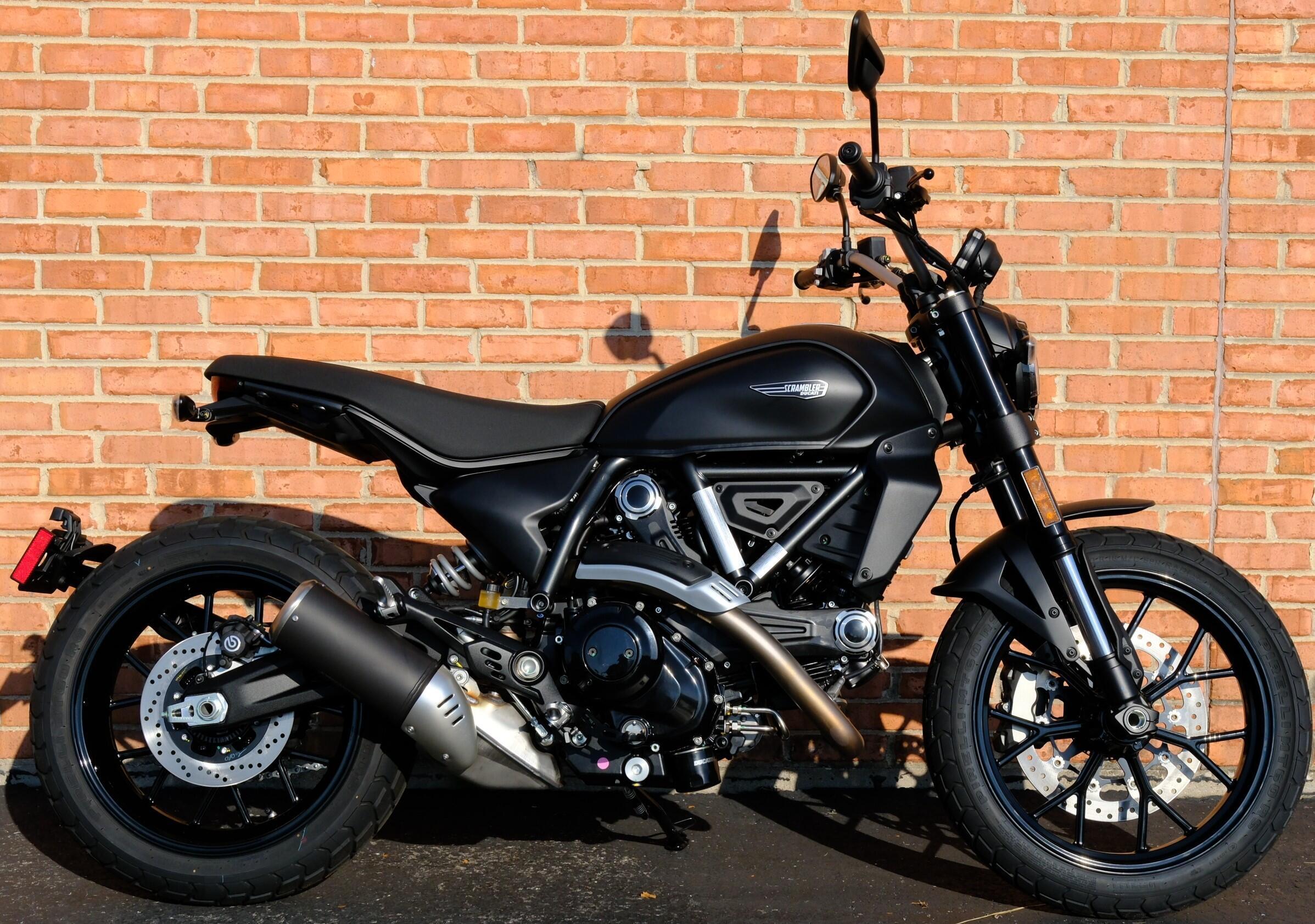 2026 Ducati Scrambler Icon Dark ICON in Chicago, IL