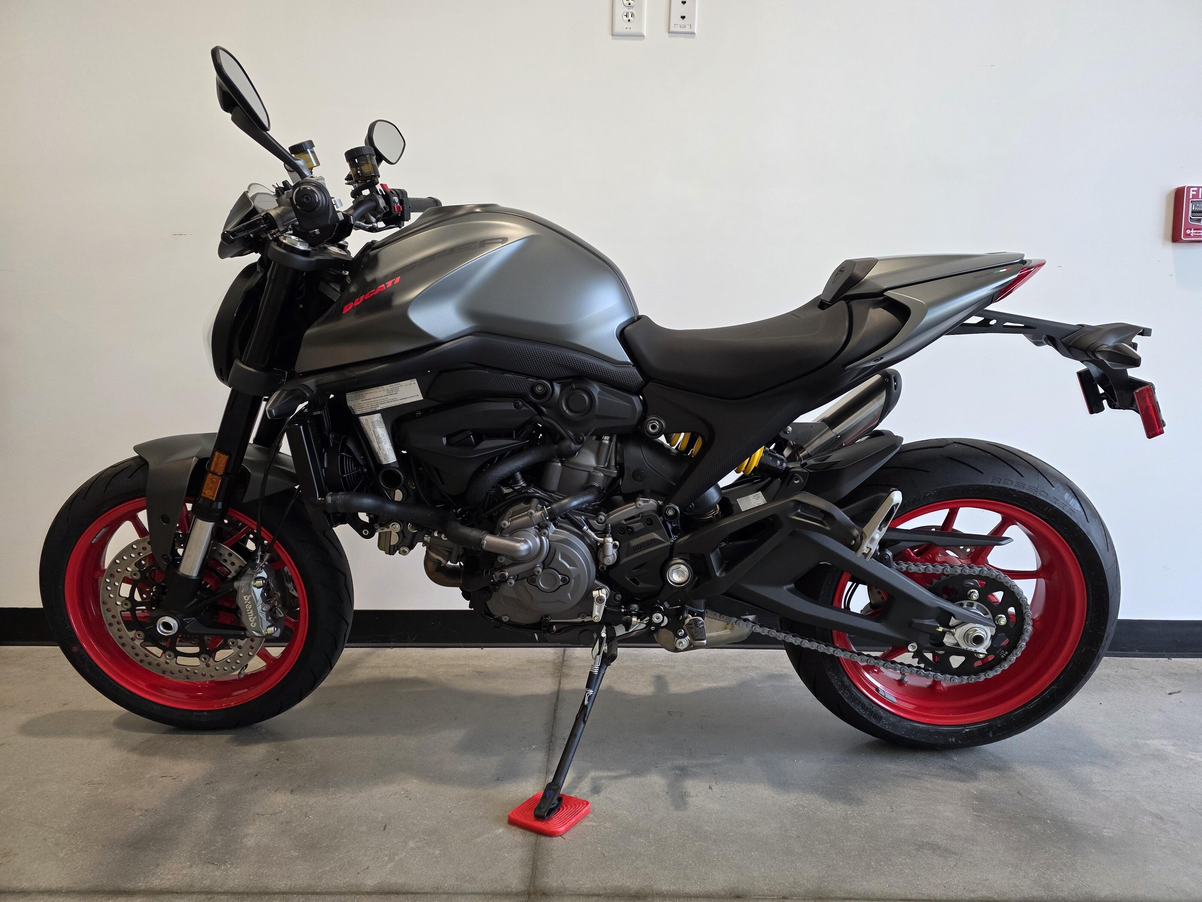 2025 Ducati Monster Plus PLUS in Wilmington, NC