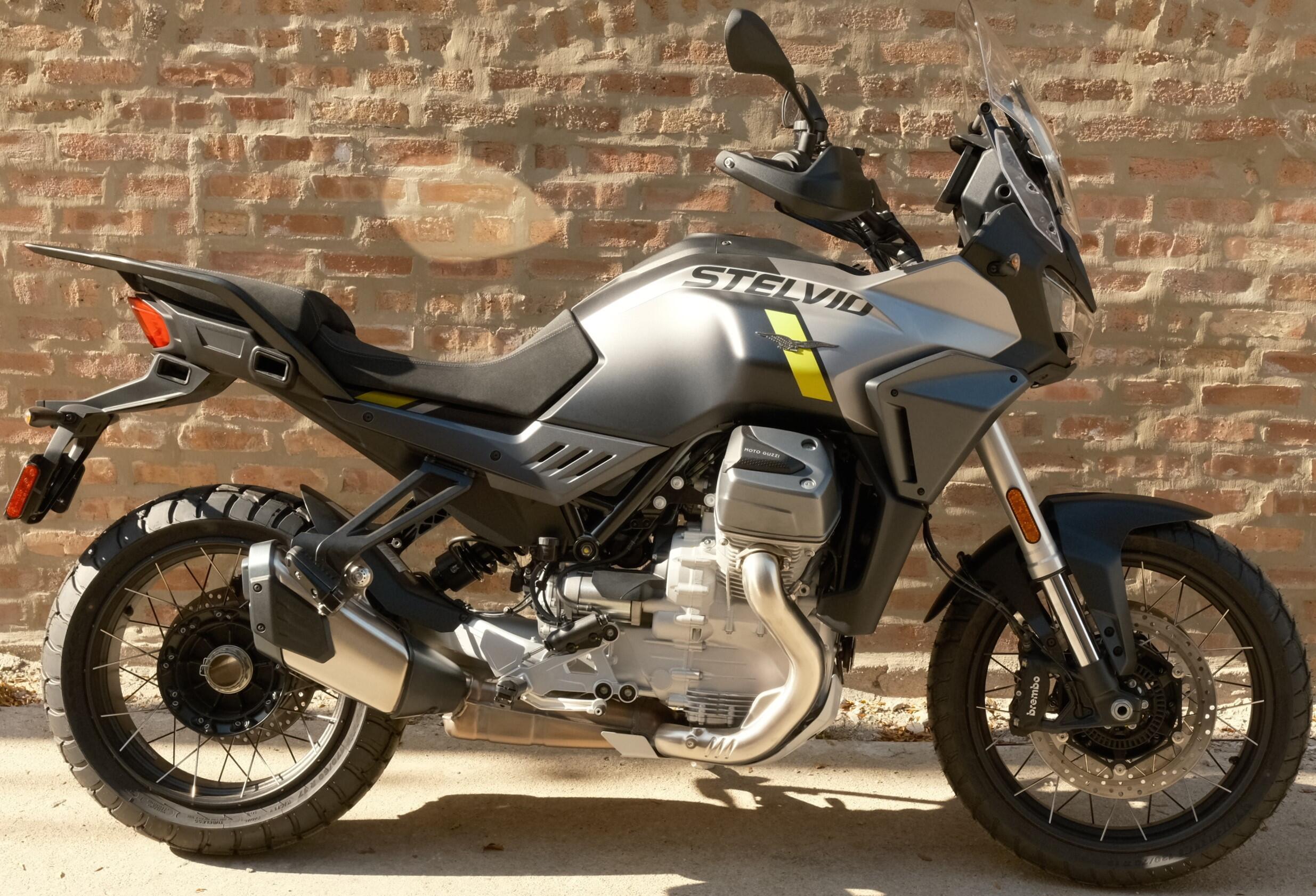 2025 Moto Guzzi Stelvio in Chicago, IL
