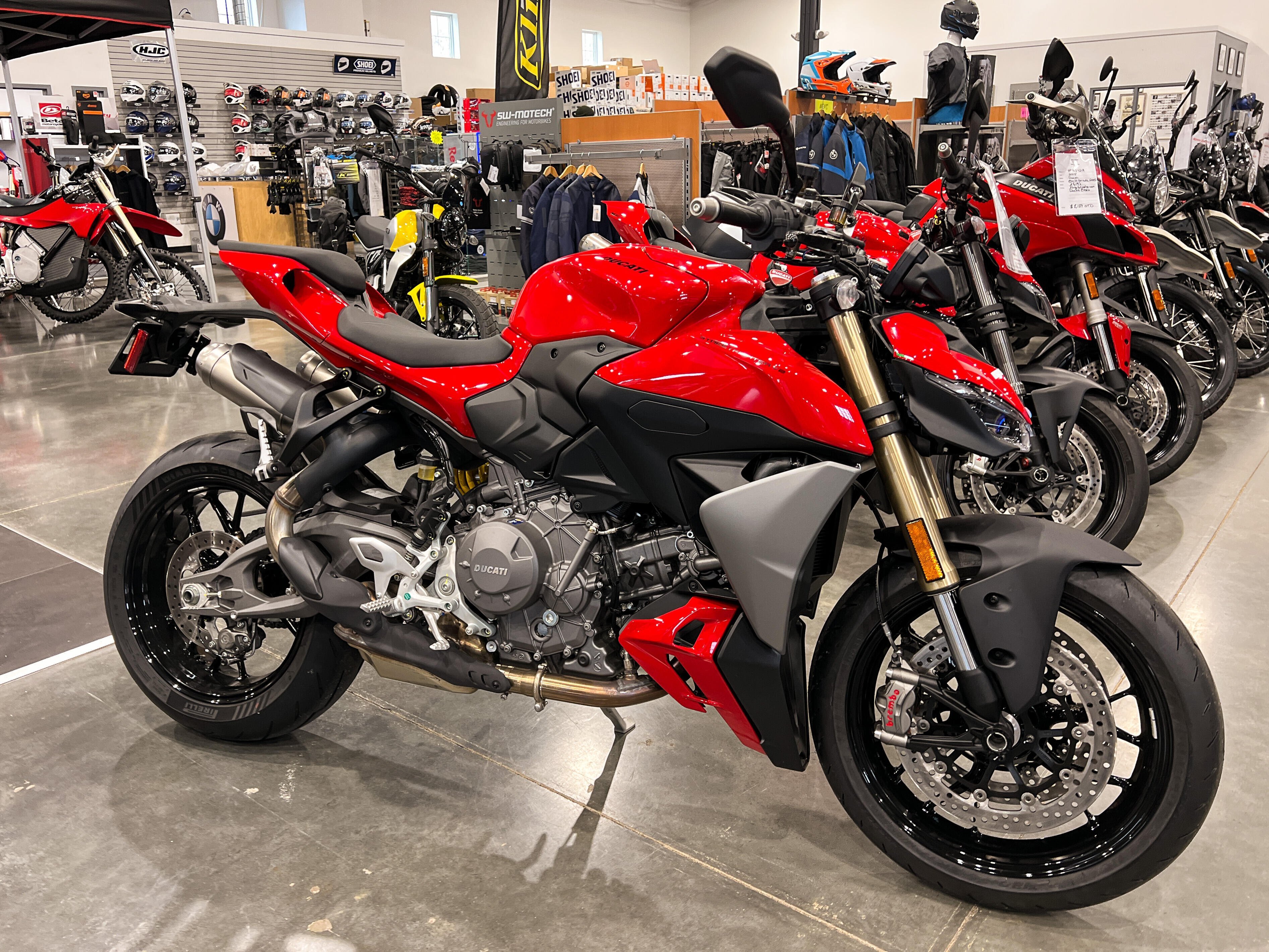 2026 Ducati Streetfighter V2 V2 in Chesterfield, MO