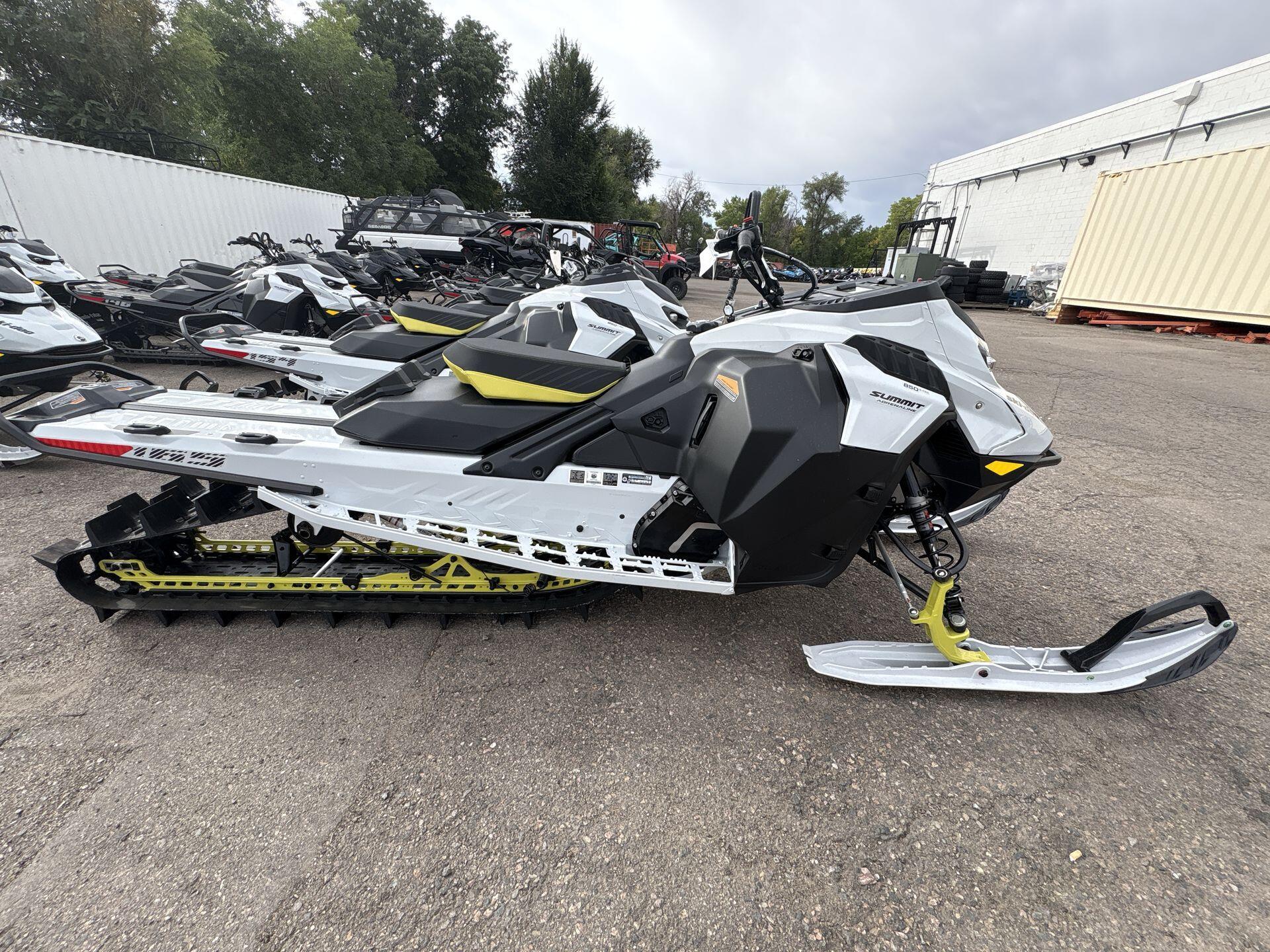 2025 Ski-Doo SUMMIT EDGE 850 S GY HAC 165 3P4F 25 850 E-TEC 165 in lakewood CO