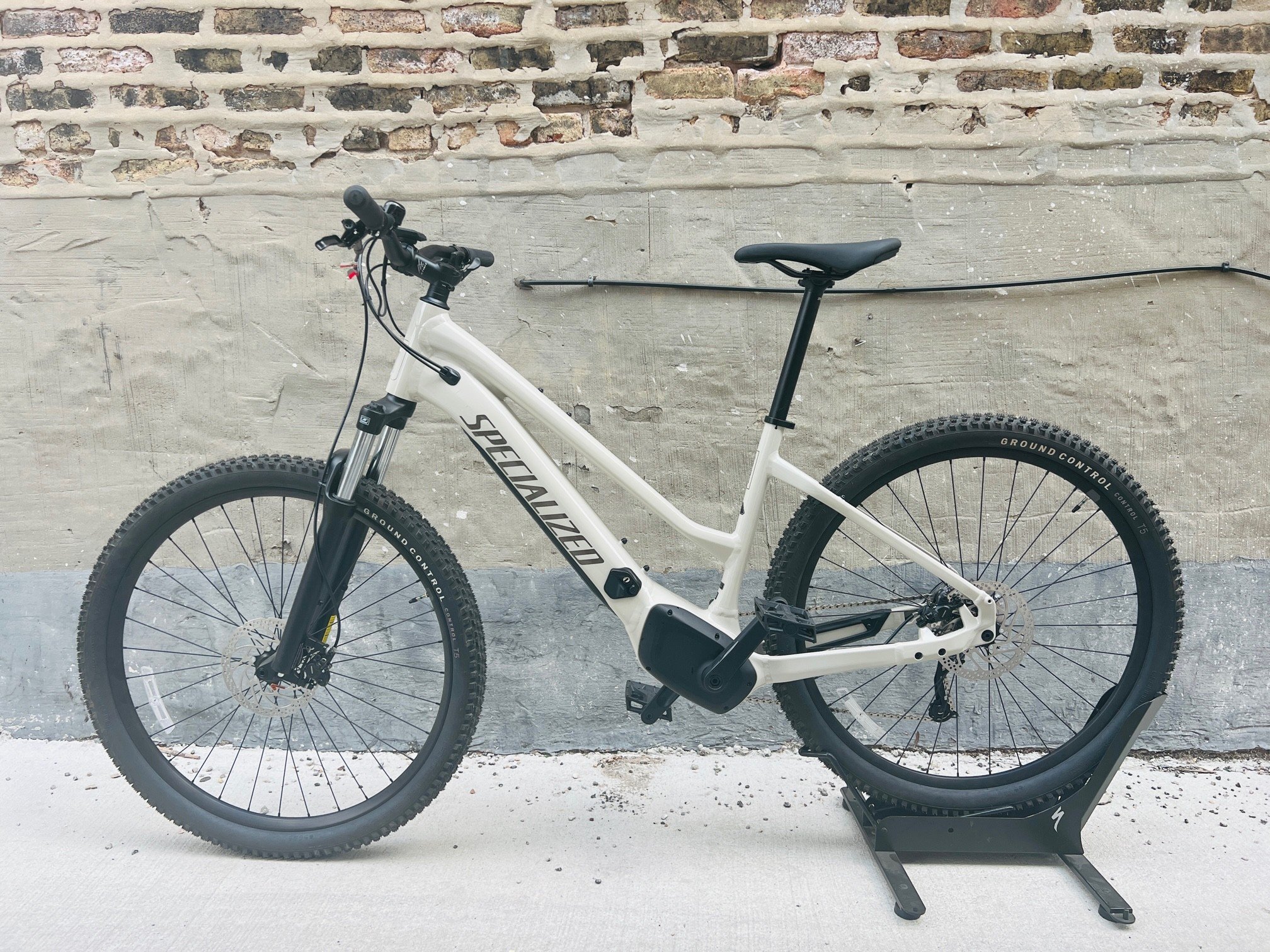 2023 Specialized Turbo Tero 3.0 Step-Through 3.0 STEP-THROUGH in Chicago, IL