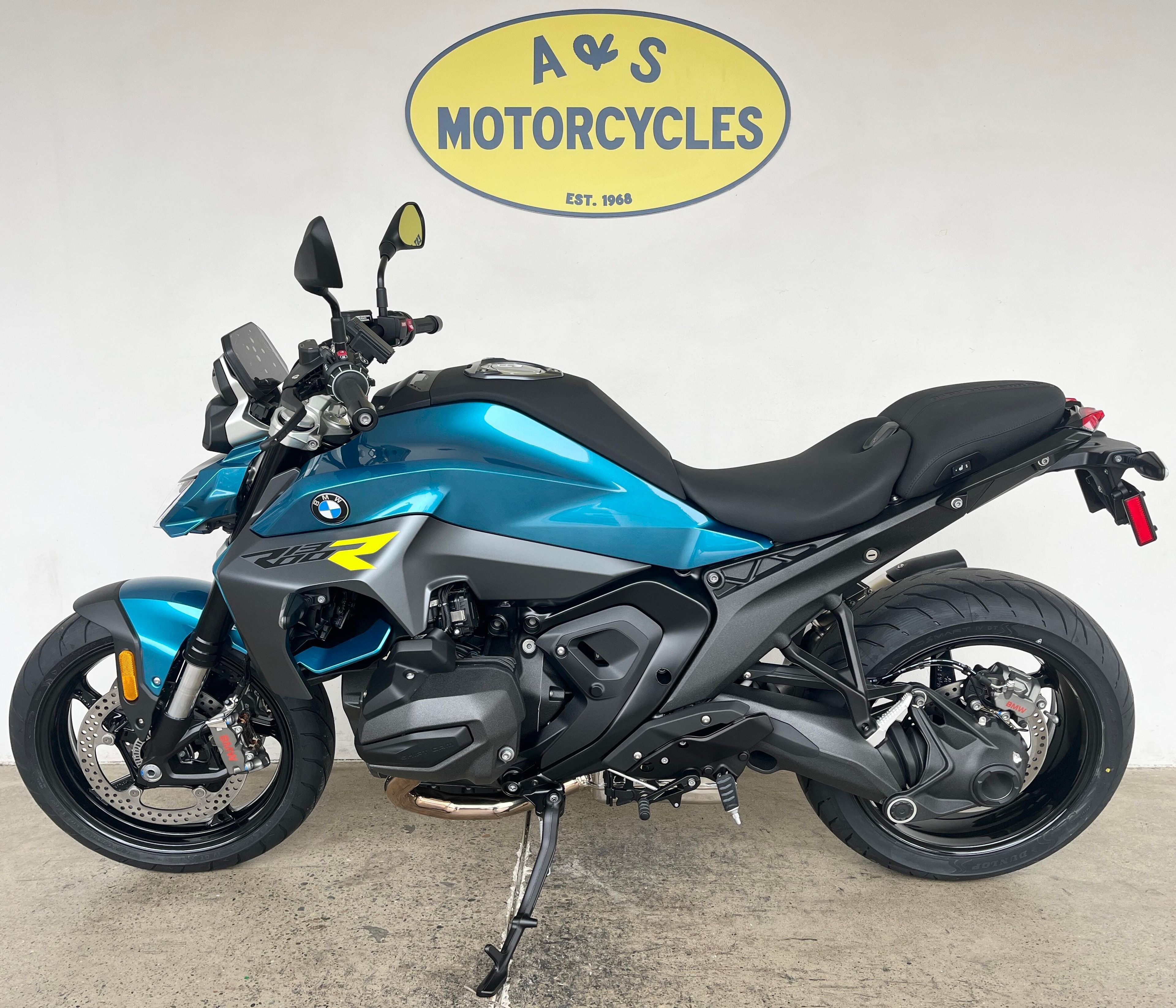 2026 BMW R1300R in Roseville, CA