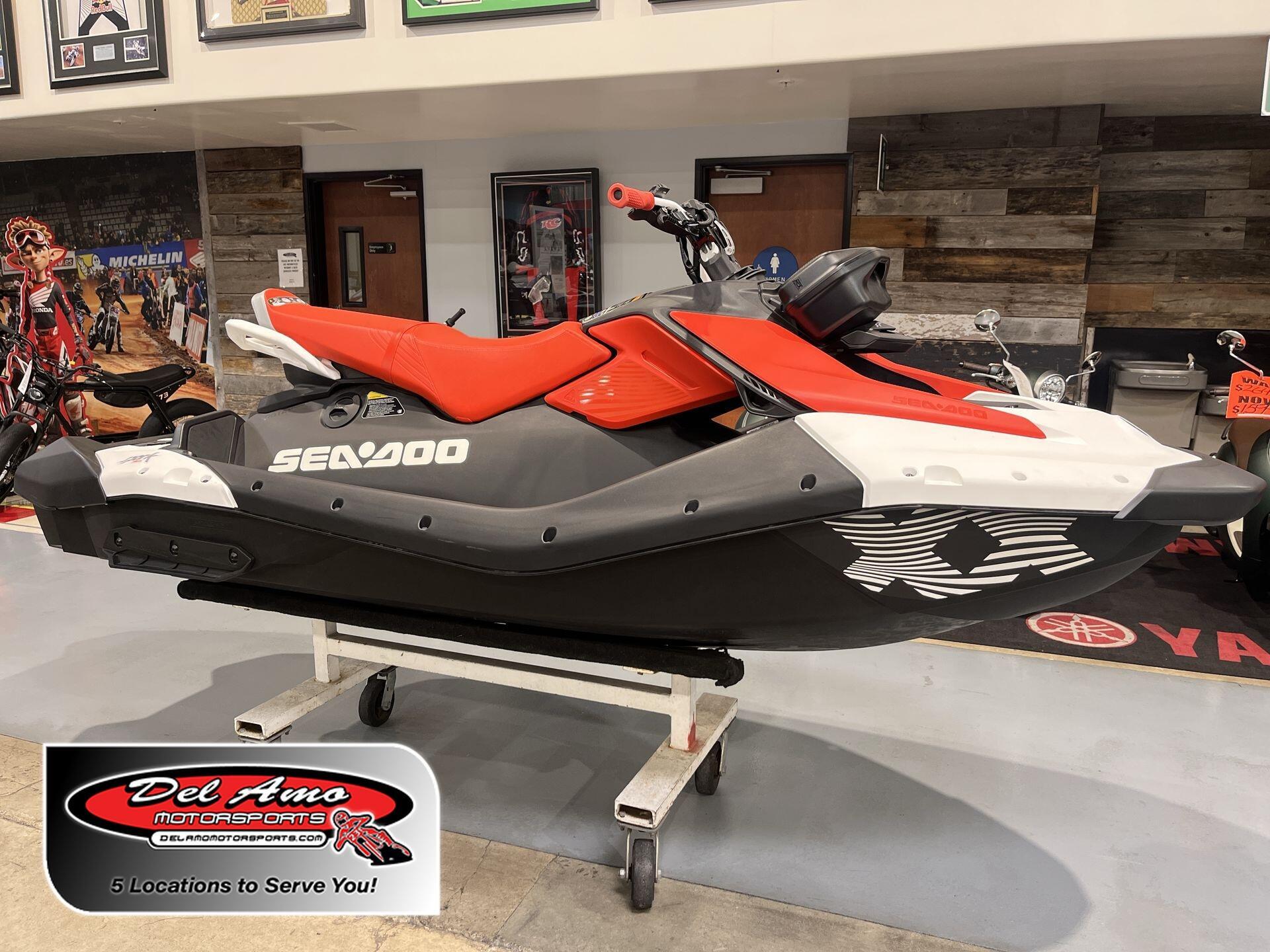 2025 Sea-Doo SPARK FOR 3 90 TRIXX (SOUND SYSTEM) Three Seater jet ski