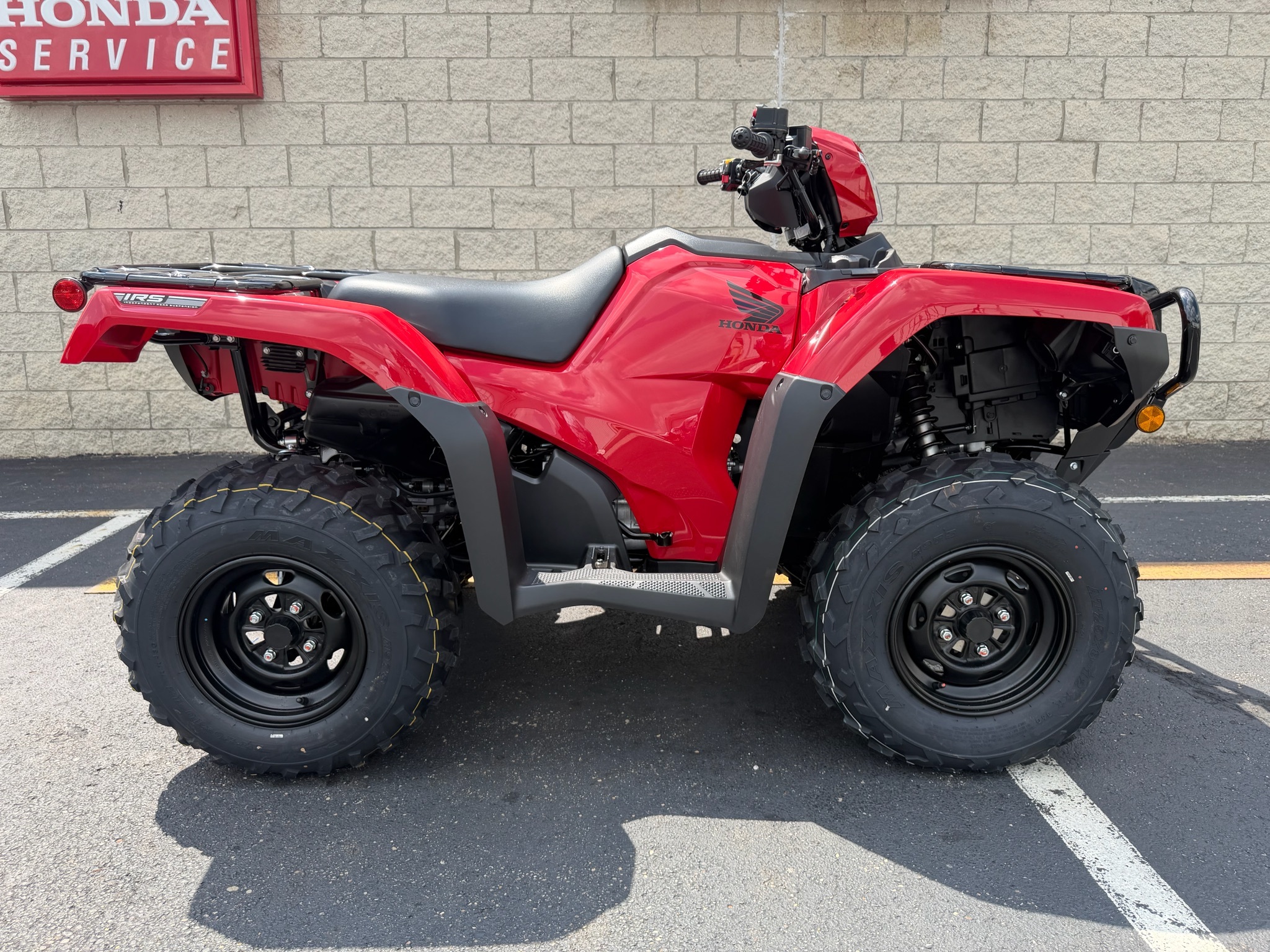 2027 Honda FourTrax Foreman Rubicon 4x4 EPS in massillon OH