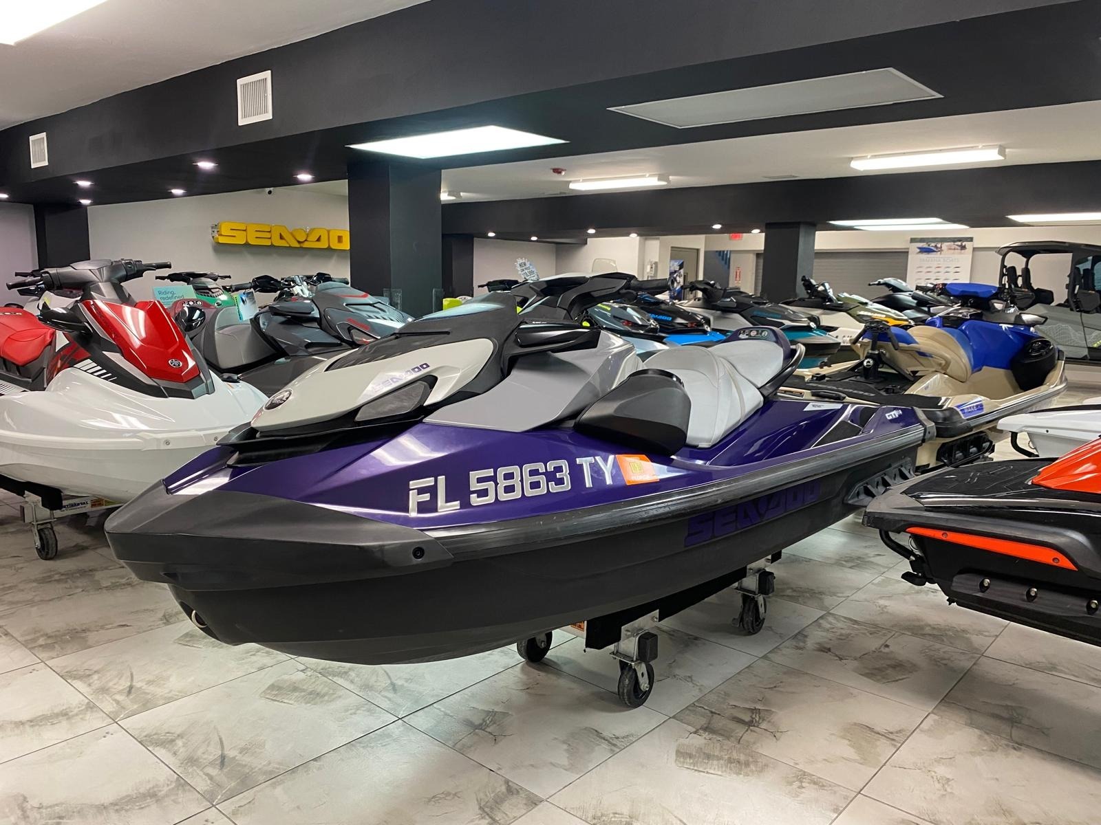 2025 Sea-Doo GTI SE 170 + Tech Package, audio, iDF, iBR SE 170 TECH PACKAGE WITH AUDIO IDF AND IBR in miami FL
