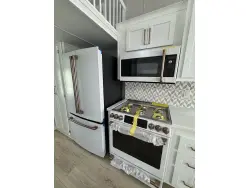2027 KROPF ISLAND SERIES 6128WD