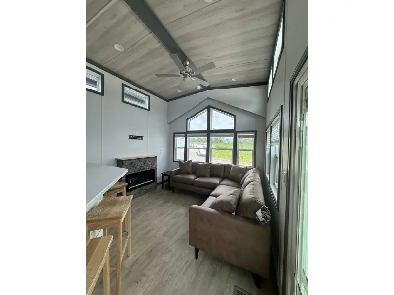 2027 ELEVATION PARK MODEL 5-117