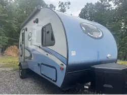 2017 FOREST RIVER R-POD 179