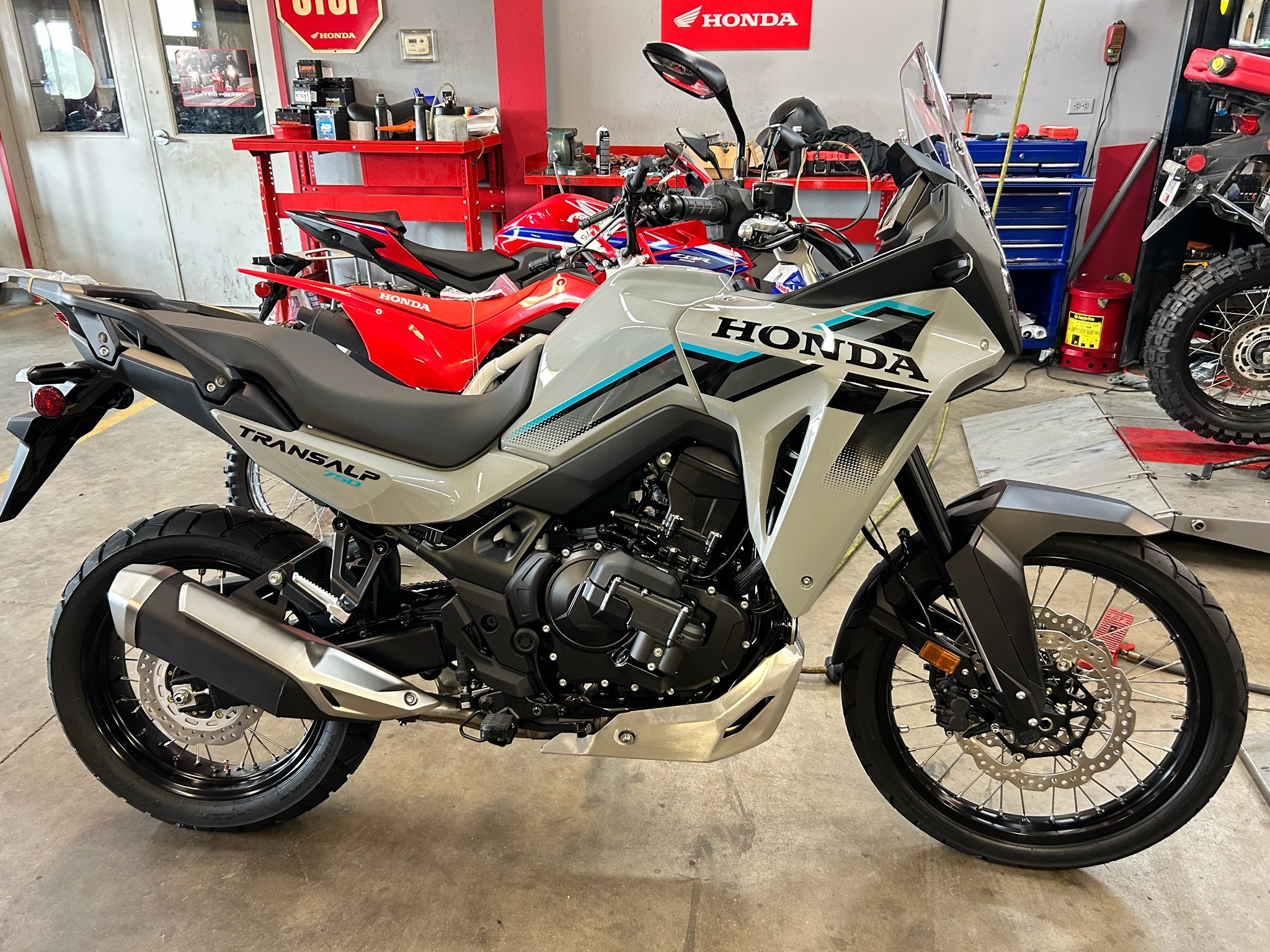 2026 Honda Transalp E-Clutch E-CLUTCH in Mentor, OH