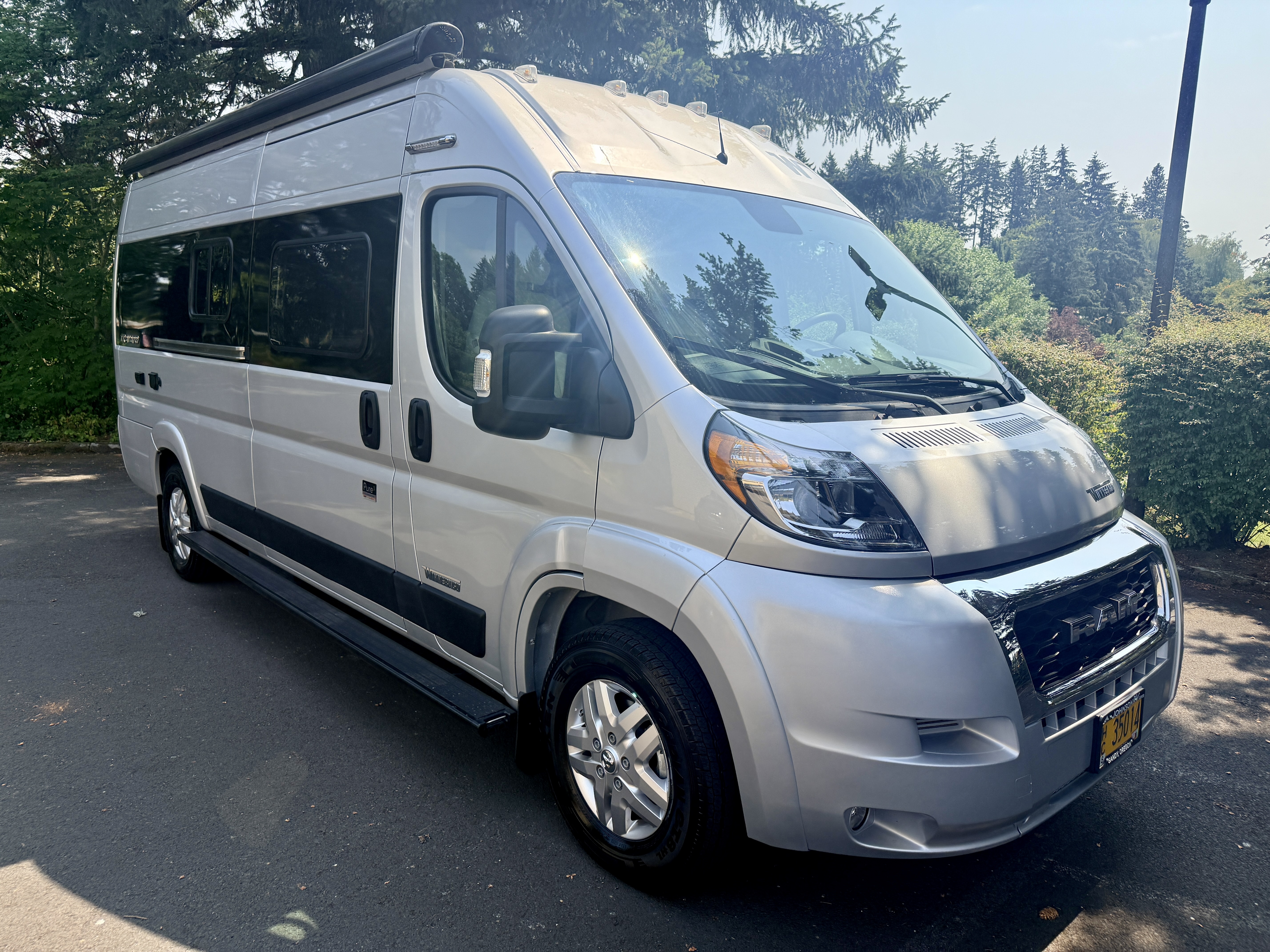 2022 Winnebago TRAVATO 59GL RV