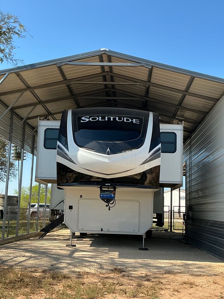 2024 Grand Design Solitude 380FL in floresville TX