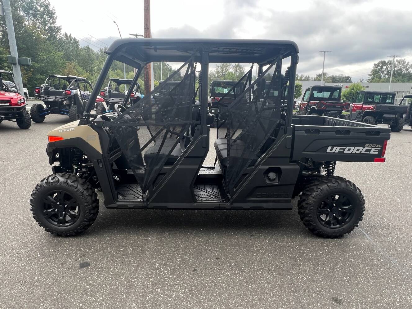 A photo of this 2026 CFMOTO UForce 800 XL