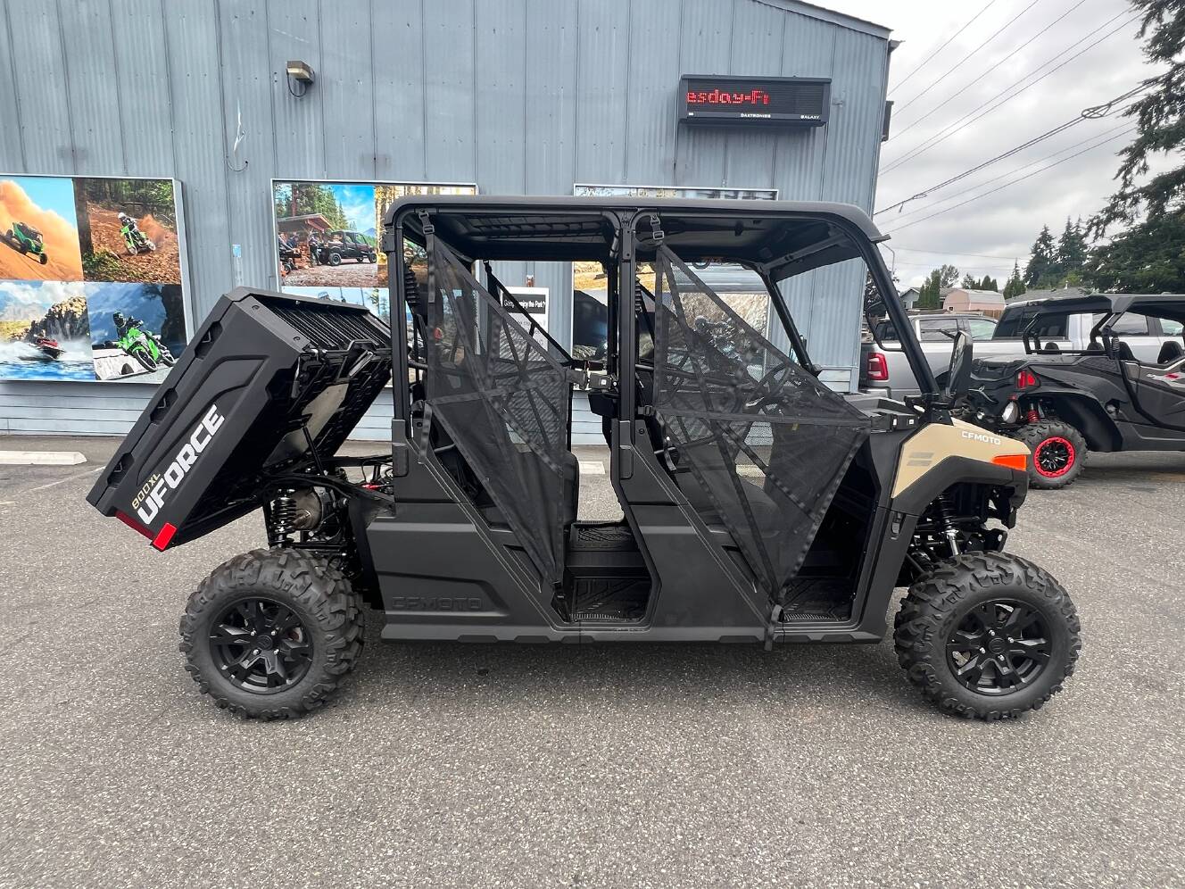 A photo of this 2026 CFMOTO UForce 800 XL