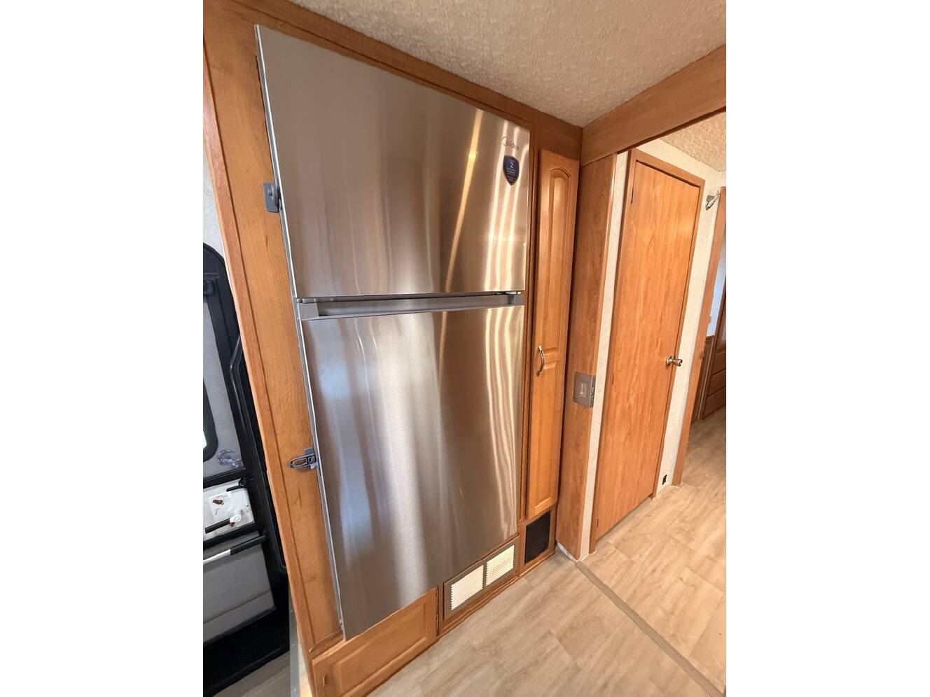 A photo of this 2005 Itasca SUNCRUISER 38J