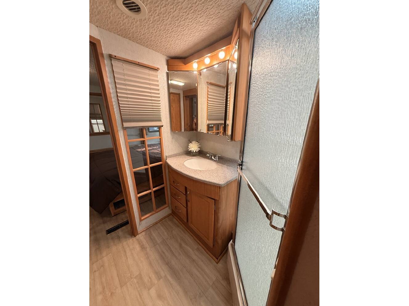 A photo of this 2005 Itasca SUNCRUISER 38J