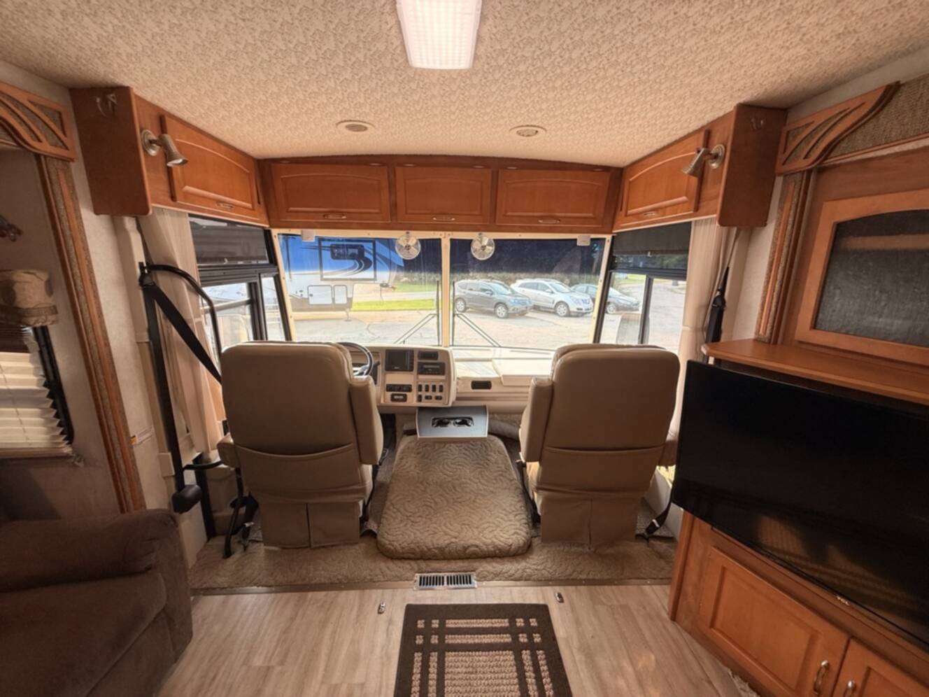 A photo of this 2005 Itasca SUNCRUISER 38J