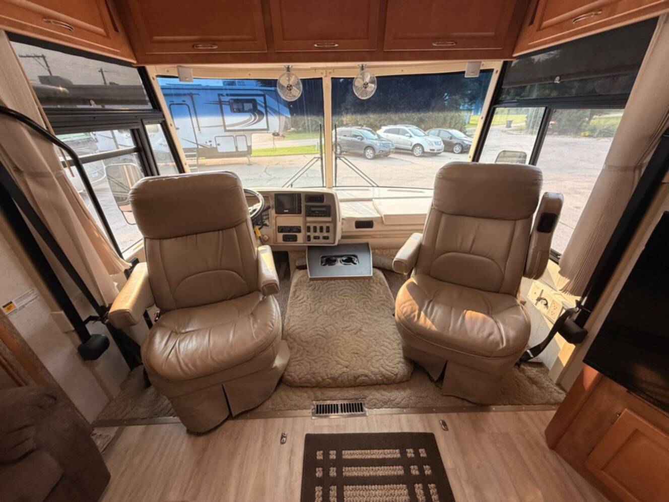 A photo of this 2005 Itasca SUNCRUISER 38J