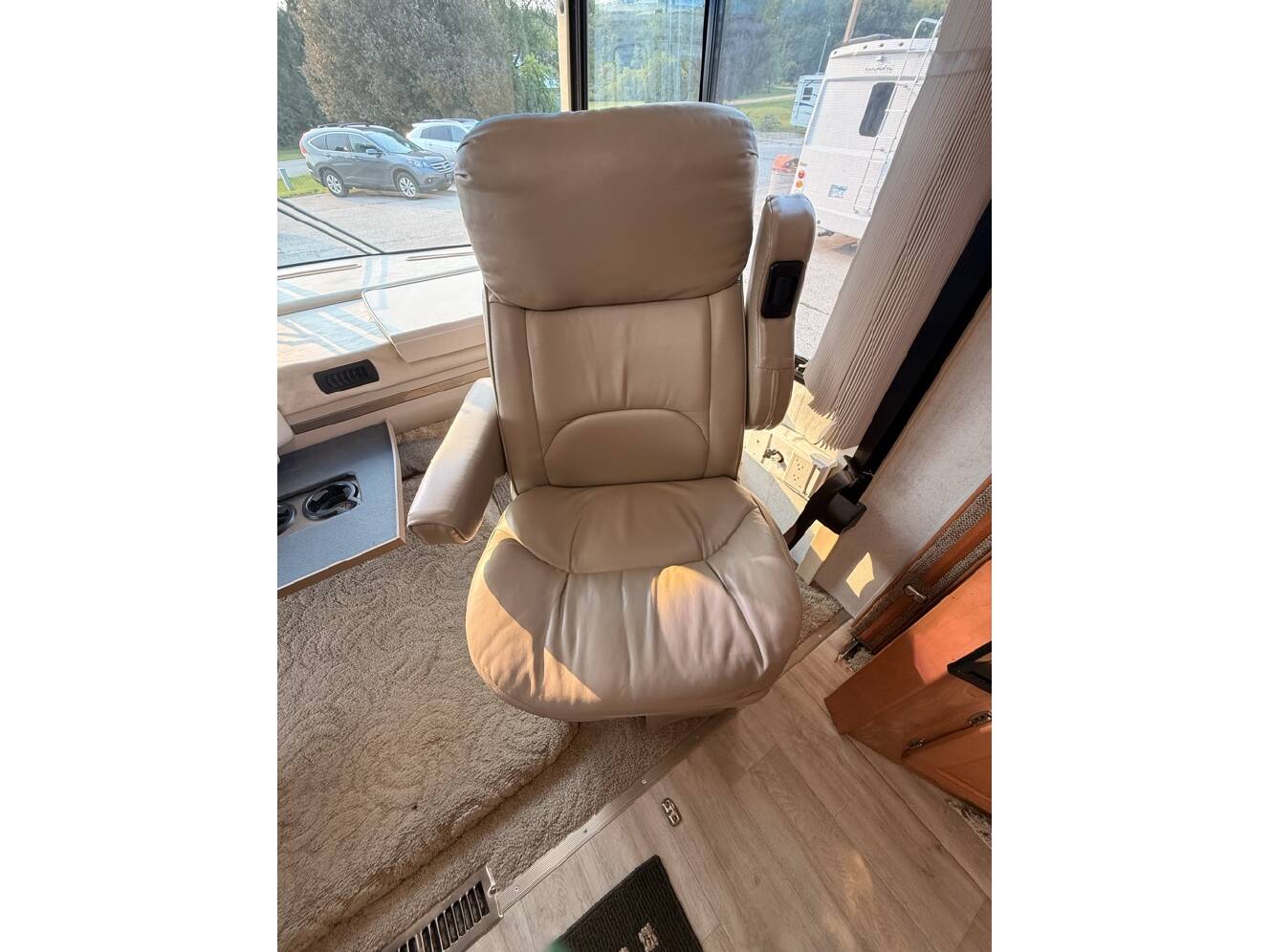 A photo of this 2005 Itasca SUNCRUISER 38J
