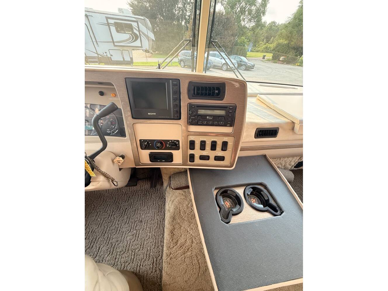 A photo of this 2005 Itasca SUNCRUISER 38J