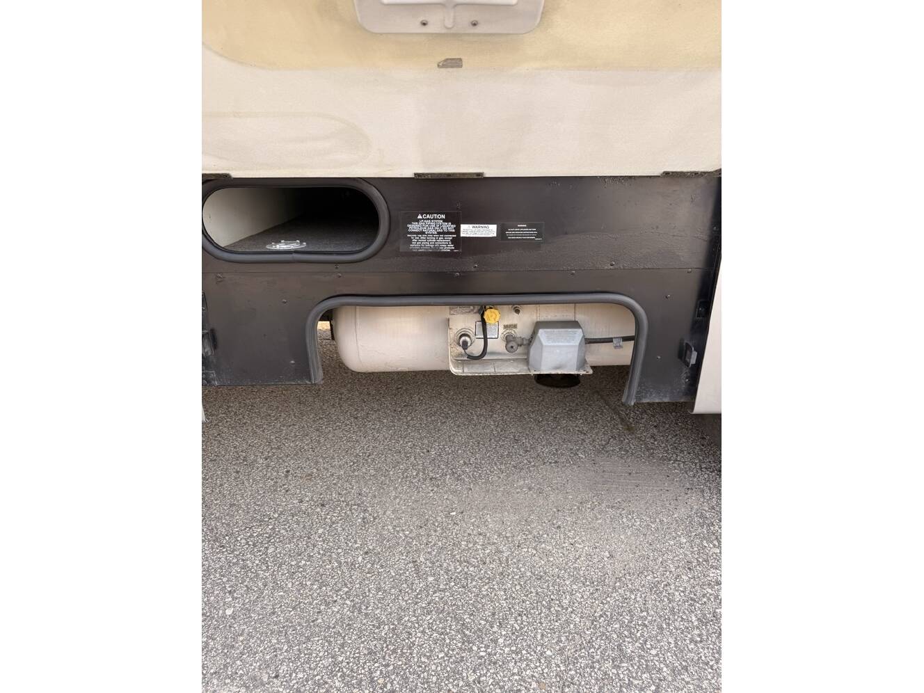 A photo of this 2005 Itasca SUNCRUISER 38J