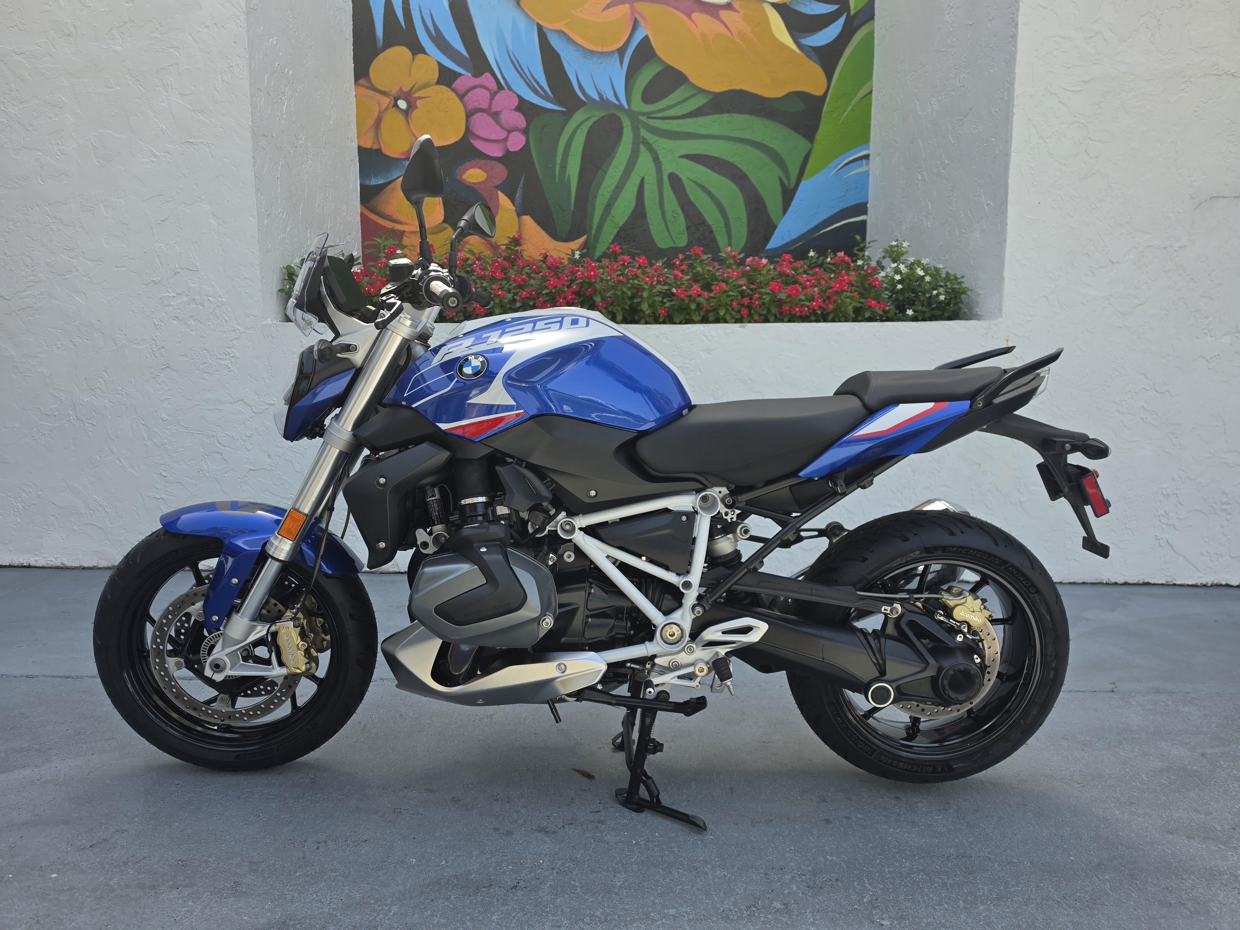2023 BMW R 1250 R in Plantation, FL