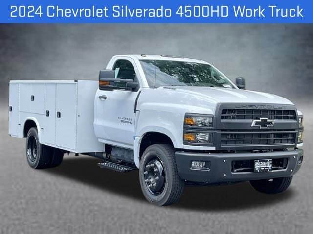 2024 CHEVROLET Silverado 5500 HD Work Truck in Mount Airy, NC