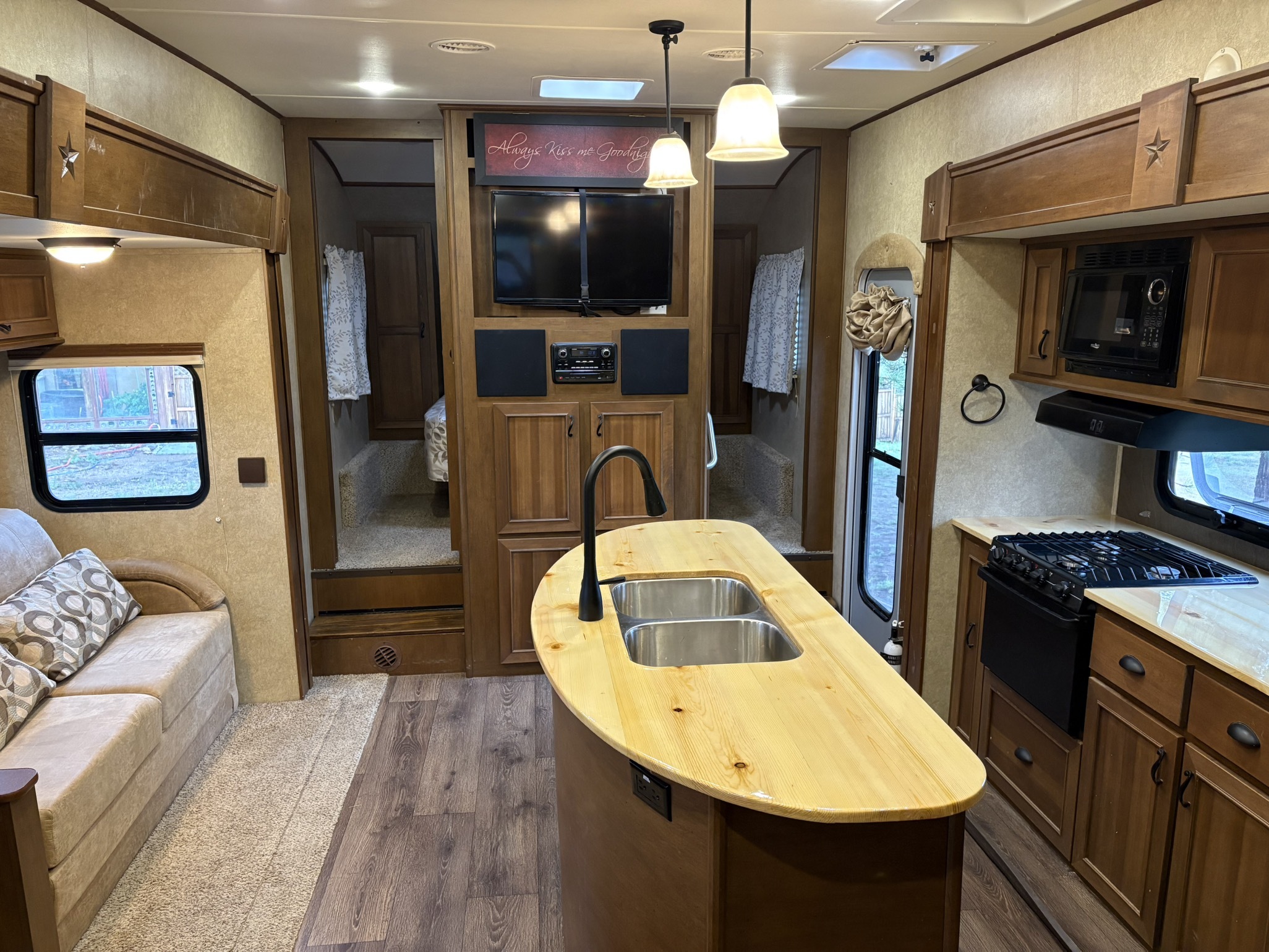 View more photos of this listing