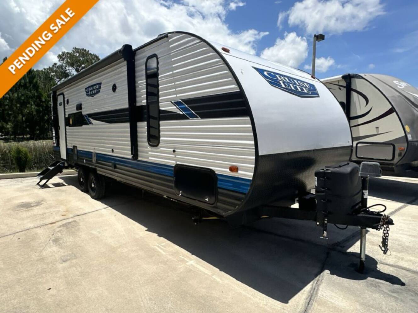 A photo of this 2023 Forest River Salem Cruise Lite 24RLXL