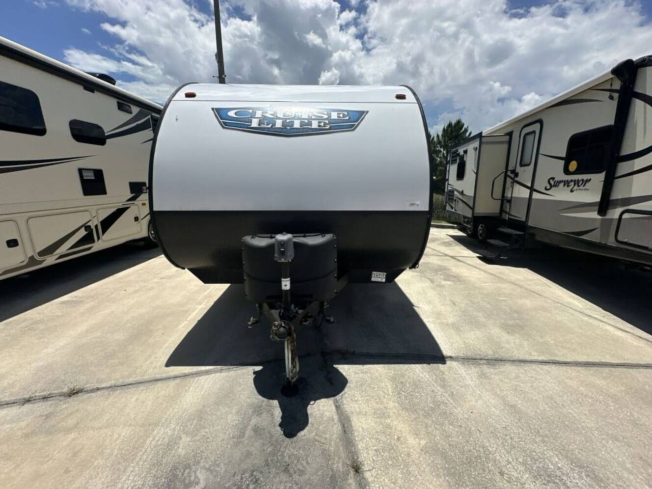 A photo of this 2023 Forest River Salem Cruise Lite 24RLXL