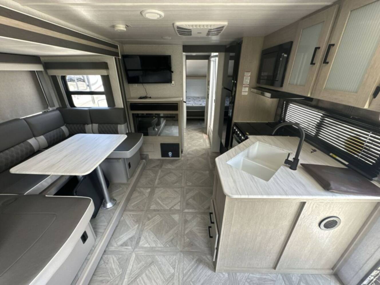 A photo of this 2023 Forest River Salem Cruise Lite 24RLXL