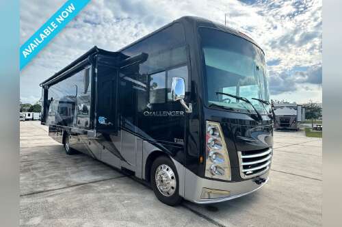 2021 Thor Motor Coach Challenger 37FH in palm bay FL