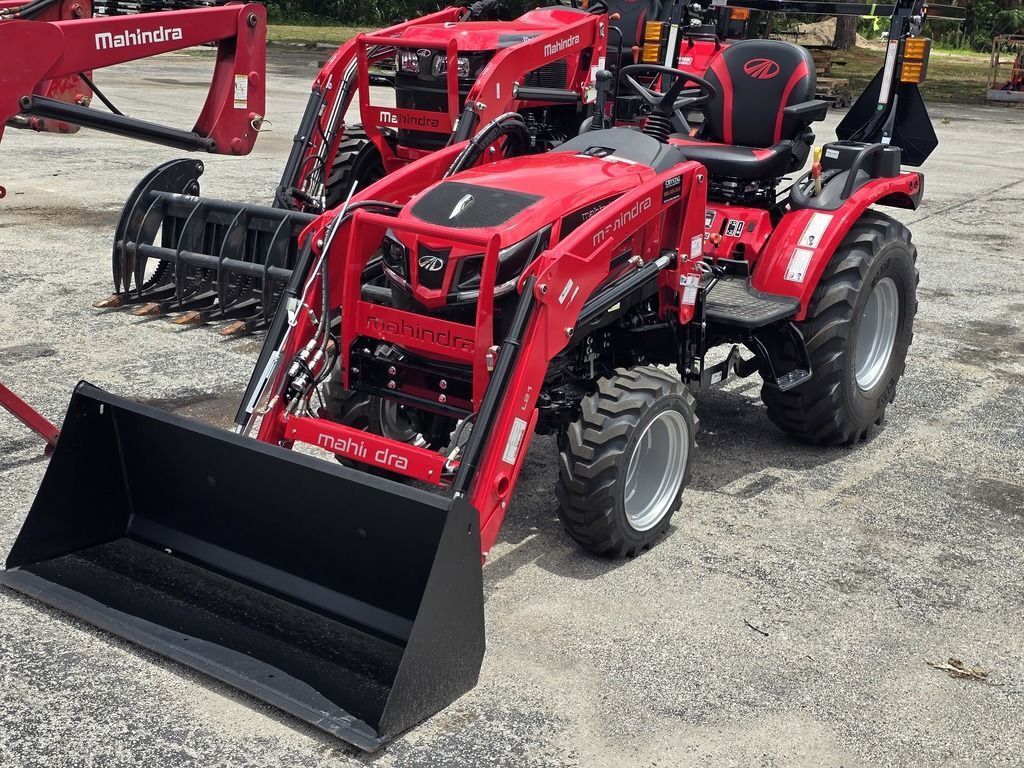Mahindra 2100 Series 2126 HST in Homosassa, FL