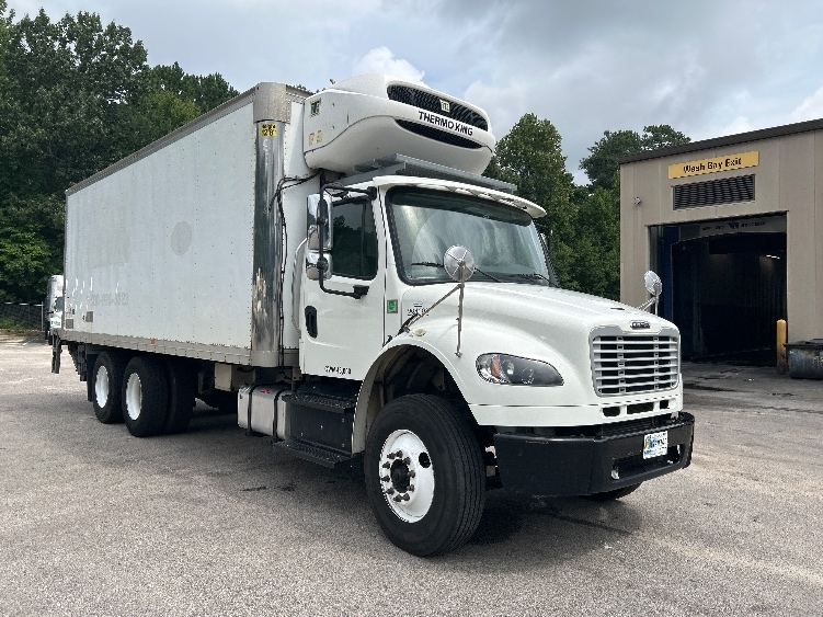 2020 FREIGHTLINER BUSINESS CLASS M2 106 in Greensboro, NC