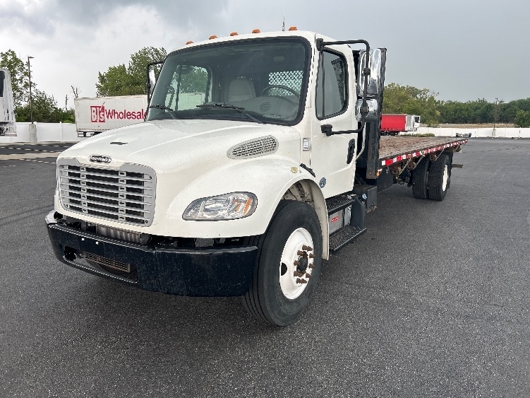 2020 FREIGHTLINER BUSINESS CLASS M2 106 in Piqua, OH